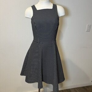 Club Monaco Short Dress Women's Size 2 Back Cut Out Skater Fit & Flare Preppy